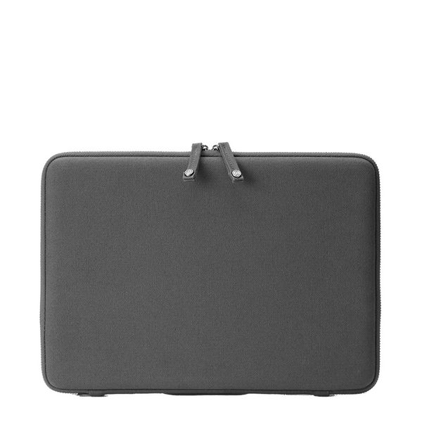 Funda Booq Hardcase para MacBook Pro de 13"